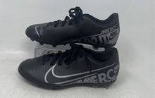 Load image into Gallery viewer, Nike Kids Mercurial Vapor 13 Club FG MG AT8161 Black Gray Soccer Cleats Size 6Y