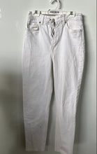 Load image into Gallery viewer, H&M Womens White Light Wash Pockets Denim Straight Leg Jeans Size 4
