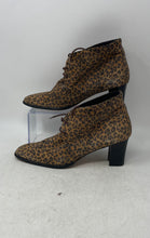 Load image into Gallery viewer, Pepe Jimenez Womens Brown Leopard Lace-Up Block Heel Ankle Booties Size 9M