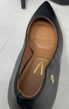 Load image into Gallery viewer, Vizzano Womens Black Leather Slip-On Pointed Toe Kitten Pump Heels Size 10
