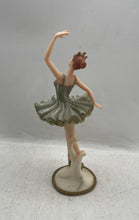 Load image into Gallery viewer, Vintage Lareaux Ballerina Women Dance Collectible Porcelain Figurine