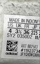 Load image into Gallery viewer, Adidas Unisex Kids Gazelle BB2503 Gray White Suede Lace-Up Sneaker Shoes Size 4