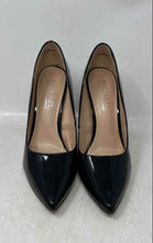 Load image into Gallery viewer, Michael By Michael Shannon Womens Ryleigh Black Slip-On Pump Heels Size 7