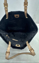 Load image into Gallery viewer, Michael Kors Womens Jet Set Black Beige Signature Patent Leather Tote Handbag