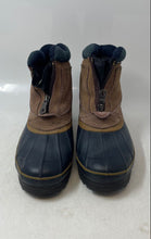 Load image into Gallery viewer, London Fog Womens Catskill Brown Green Navy Zipper Duck Toe Snow Boots Size 7M