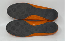 Load image into Gallery viewer, Authentic Tory Burch Womens Burnt Orange Ballet Flats Size 7.5 M Damaged