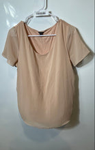 Load image into Gallery viewer, Ann Taylor Womens Pink Short Sleeve Round Neck Pullover Blouse Top Size M