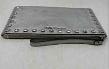 Load image into Gallery viewer, Michael Kors Womens Jet Set Silver-Tone Leather Zipper Travel Wristlet Wallet
