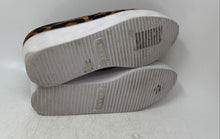 Load image into Gallery viewer, DKNY Womens Bari Brown Black Leopard Print Slip-On Platform Sneaker Shoes Sz 9M