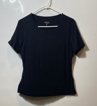Load image into Gallery viewer, T Tahari Womens Black Short Sleeve Crew Neck Pullover T-Shirt Size Large