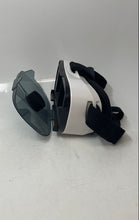 Load image into Gallery viewer, Daway Black White Wireless Smartphone Virtual Reality Headset Not Tested