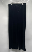 Load image into Gallery viewer, Express Womens Black Flat Front Belt Loops Wide-Leg Trouser Pants Size 12R