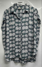 Load image into Gallery viewer, Loft Womens Green White Floral Print Long Sleeve Button-Up Shirt Size Large
