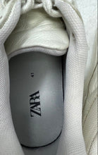 Load image into Gallery viewer, Zara Mens White Leather Lace-Up Low Top Round Toe Sneaker Shoes Size 41