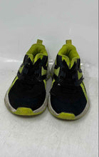 Load image into Gallery viewer, Reebok Kids Zigtech Black Green Low Top Lace-Up Sneaker Shoes Size 8K