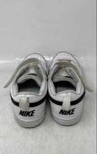 Load image into Gallery viewer, Nike Boys Court Borough Low Recraft DV5457-104 White Black Sneakers Shoes Sz 2Y