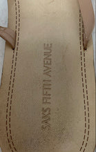 Load image into Gallery viewer, Saks Fifth Avenue Womens Beige Beach Slip-On Open Toe Flip Flop Sandals Size 6M