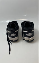 Load image into Gallery viewer, Nike Boys Air Jordan 1 Low Black White Lace-Up Football Cleats Size 4.5Y
