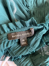 Load image into Gallery viewer, Banana Republic Womens Green Blouse Size M