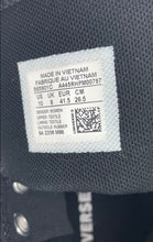 Load image into Gallery viewer, Converse Womens Chuck Taylor All Star Lugged Hi Black Sneaker Shoes Size 10