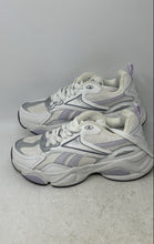 Load image into Gallery viewer, Reebok Womens Charge White Lace-Up Round Toe Low Top Running Shoes Size 10
