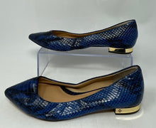 Load image into Gallery viewer, Authentic Tory Burch Womens Bedford Blue Snakeskin Print Ballet Flats Size 6 M