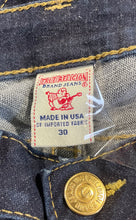 Load image into Gallery viewer, True Religion Womens Blue Denim Medium Wash Straight Leg Jeans Size 30