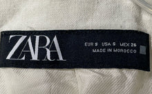 Load image into Gallery viewer, Zara Womens Beige Sleeveless Pockets Button-Front Vest Size Small