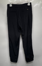 Load image into Gallery viewer, Guess Womens Black Flat Front Stretch Tapered Leg Jogger Pants Size XS