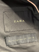 Load image into Gallery viewer, Zara Mens Black Gray Printed Long Sleeve One-Button Blazer Jacket Size 38