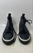 Load image into Gallery viewer, Karl Lagerfeld Mens Black Croc Embossed Round Toe Lace-Up Sneaker Shoes Size 10