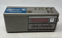 Load image into Gallery viewer, General Electric Model 7-4637A Gray Two Wake Times AM/FM Clock Radio Untested