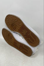 Load image into Gallery viewer, Adidas Womens Nizza Trefoil GZ7291 White Low Top Lace-Up Sneaker Shoes Size 8.5