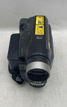 Load image into Gallery viewer, JVC Compact VHS 100X Digital Zoom 2.5 Inch LCD Video Camera With Case