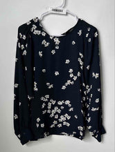 Load image into Gallery viewer, Banana Republic Womens Blue Floral Long Sleeve Round Neck Blouse Top Size PL