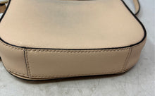 Load image into Gallery viewer, Kate Spade New York Womens Laurel Way Carsen Peach Leather Crossbody Bag