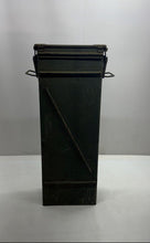 Load image into Gallery viewer, US Military Surplus PA-154 Green Collectible Double Handle 120mm Ammo Can