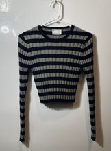Load image into Gallery viewer, Asos Design Womens Black & Gray Striped Long Sleeve Cropped Pullover Sweater 6