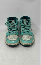 Load image into Gallery viewer, Nike Womens Air Jordan 1 Mid SE Chenille White Green Sneaker Shoes Size 5