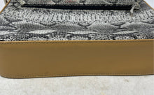 Load image into Gallery viewer, FF Womens Multicolor Animal Print Leather Inner Pockets Travel Shoulder Bag