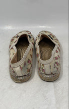 Load image into Gallery viewer, Coach Womens Casey G3560 Multicolor Floral Print Slip-On Esparille Shoes Size 7B