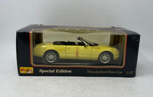 Load image into Gallery viewer, Maisto Special Edition Thunderbird Show Convertible Diecast Model Car