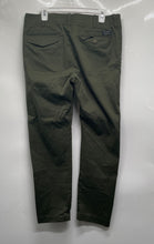 Load image into Gallery viewer, Banana Republic Mens Green Flat Front Straight Leg Chino Pants Size 31X30