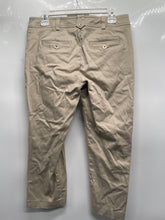 Load image into Gallery viewer, Cache Womens Beige Khaki Pockets Stretch Cropped Capri Pants Size 8
