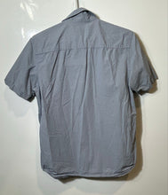 Load image into Gallery viewer, Calvin Klein Mens Gray Striped Print Cotton Short Sleeve Button-Up Shirt Size S