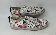 Load image into Gallery viewer, Guess Womens Goodly White Red Low Top Lace-Up Tennis Shoes Size 8M