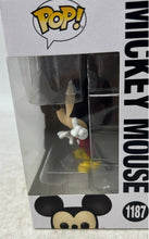 Load image into Gallery viewer, Funko Pop Disney 1187 Mickey Mouse Mickey And Friends Collectible Vinyl Figure