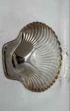 Load image into Gallery viewer, Reed & Barton Silver-Tone Polished Clam Shell Shaped Decorative Serving Tray