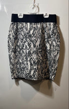 Load image into Gallery viewer, Style & Co. Womens Black White Printed Stretch Straight & Pencil Skirt Size M