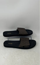 Load image into Gallery viewer, Michael Kors Womens Wade Brown Signature Print Open Toe Flat Slide Sandals Sz 8M